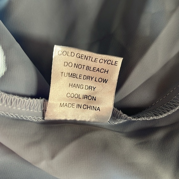 Bestbee Womens L Tank Top Chiffon Dressy Blouse V Neck Sleeveless Tunic Lt. Blue - Picture 10 of 11